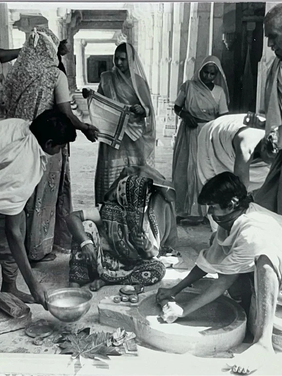 Vintage 1986 RANAKPUR TEMPLE / JOHANNES ODE Photojournalist / THE HUNGER PROJECT